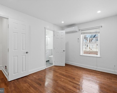 1006 Pine Street - Photo Thumbnail 11