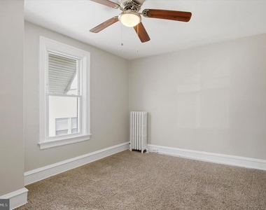 226 N Warren Street - Photo Thumbnail 15