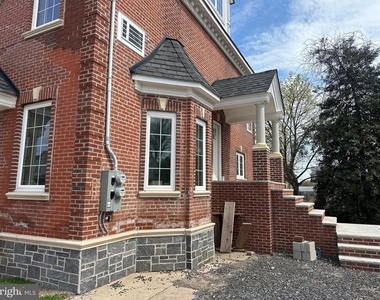 340 Connecticut Avenue - Photo Thumbnail 2