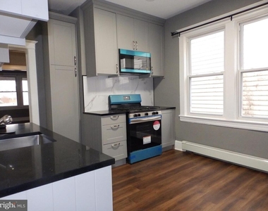 20 Lytle Street - Photo Thumbnail 6