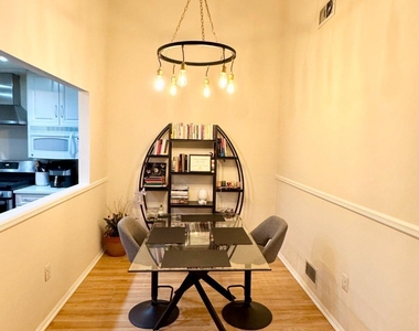48 Chamberlin Court - Photo Thumbnail 12