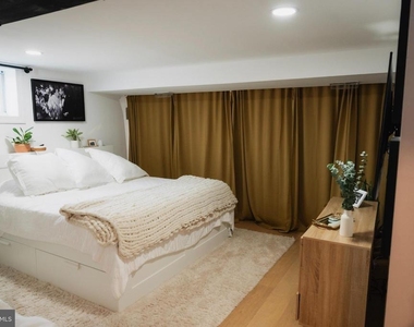 70 Sartori Avenue - Photo Thumbnail 20