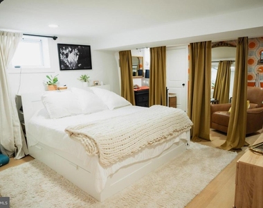 70 Sartori Avenue - Photo Thumbnail 19