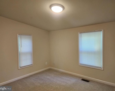22848 Our Ladys Lane - Photo Thumbnail 11