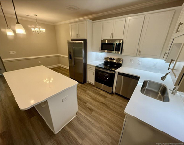 188 Gallery Drive - Photo Thumbnail 6
