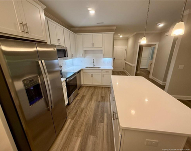 188 Gallery Drive - Photo Thumbnail 5