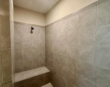 188 Gallery Drive - Photo Thumbnail 10