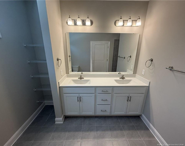 188 Gallery Drive - Photo Thumbnail 9