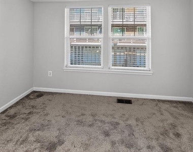 10570 Sally Ride Lane - Photo Thumbnail 15