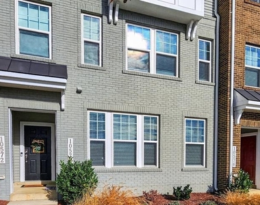 10570 Sally Ride Lane - Photo Thumbnail 2