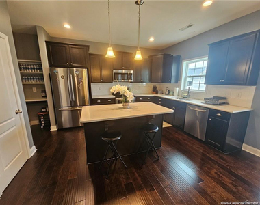 181 Pendleton Street - Photo Thumbnail 4