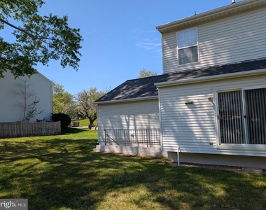 4411 Sutherland Circle - Photo Thumbnail 16