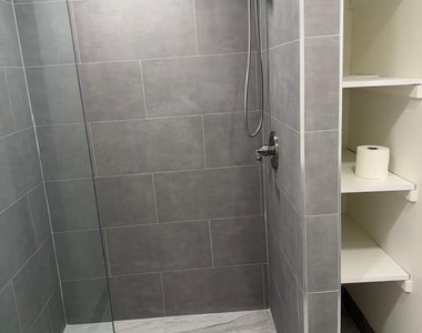 1104 Eastbourne Place - Photo Thumbnail 8