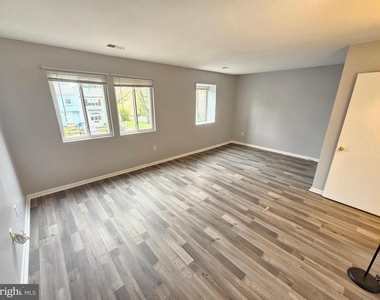 17445 Hoskinson Road - Photo Thumbnail 23