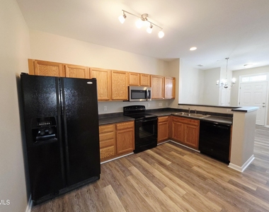 1111 Consortium Drive - Photo Thumbnail 6