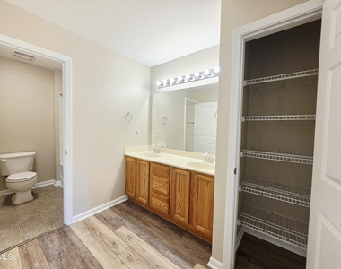 1111 Consortium Drive - Photo Thumbnail 13