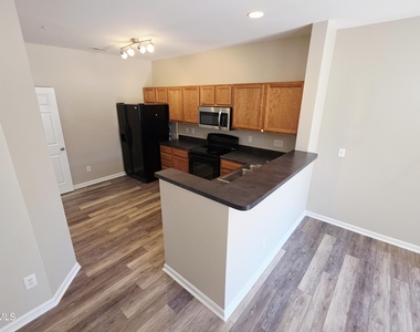 1111 Consortium Drive - Photo Thumbnail 3