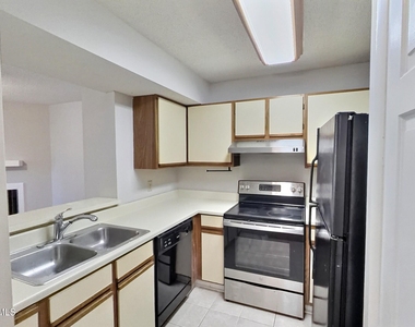 3803 Chimney Ridge - Photo Thumbnail 2