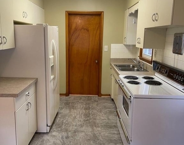 1670 Florence Road - Photo Thumbnail 12