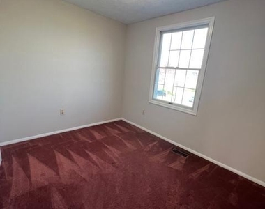 6627 Haydown Court - Photo Thumbnail 9