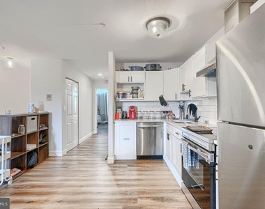 1729 Guilford Avenue - Photo Thumbnail 3