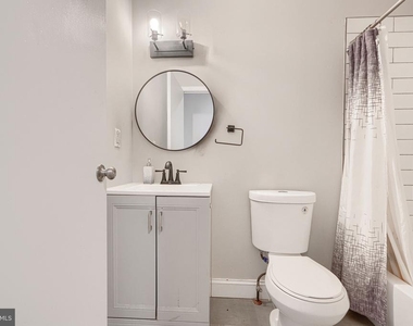 1729 Guilford Avenue - Photo Thumbnail 9
