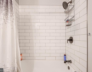 1729 Guilford Avenue - Photo Thumbnail 11