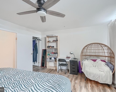 1729 Guilford Avenue - Photo Thumbnail 8