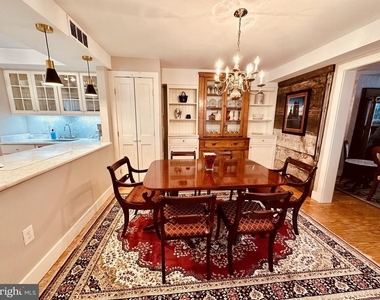 1627 Aliceanna Street - Photo Thumbnail 14
