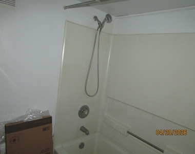 1518 1/2 W Lexington Street Sw - Photo Thumbnail 10