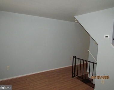 1518 1/2 W Lexington Street Sw - Photo Thumbnail 11