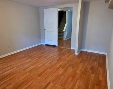 539 N Luzerne Avenue - Photo Thumbnail 24