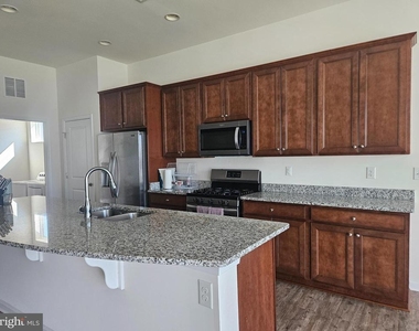 29662 Riverstone Drive - Photo Thumbnail 4