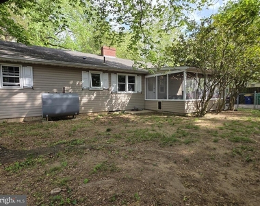 4 Carolee Drive - Photo Thumbnail 23