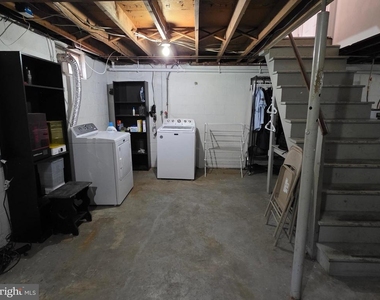 4 Carolee Drive - Photo Thumbnail 20