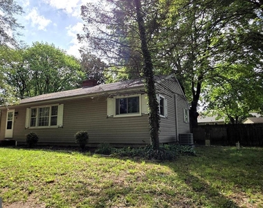 4 Carolee Drive - Photo Thumbnail 25