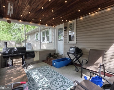 4 Carolee Drive - Photo Thumbnail 21