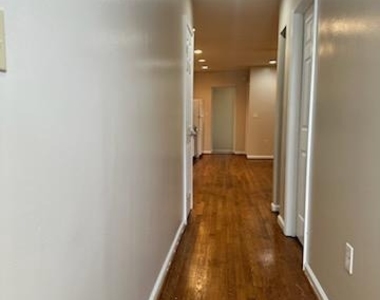 1913 Rosedale Street Ne - Photo Thumbnail 4