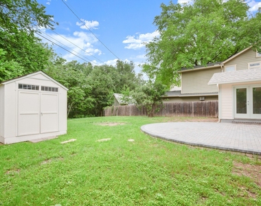 3808 Tonkawa Trl - Photo Thumbnail 17