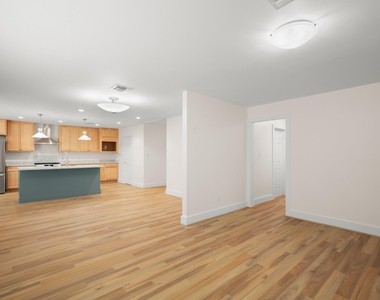 3808 Tonkawa Trl - Photo Thumbnail 8
