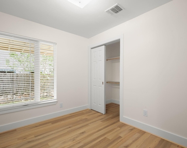 3808 Tonkawa Trl - Photo Thumbnail 13