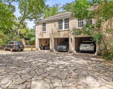 1804 Pearl St - Photo Thumbnail 17