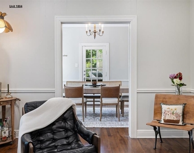 1804 Pearl St - Photo Thumbnail 7