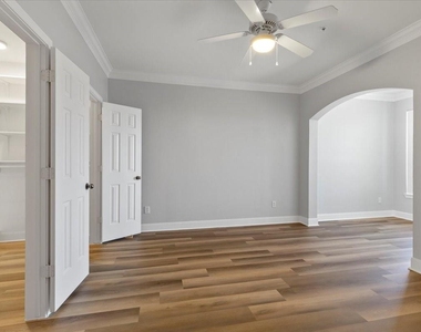 7701 Rialto Blvd - Photo Thumbnail 14
