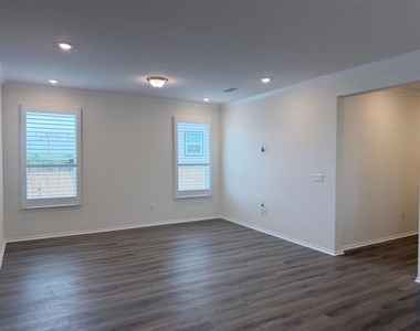 12901 Staywell Way - Photo Thumbnail 3