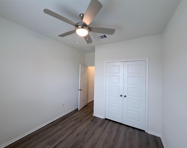 12901 Staywell Way - Photo Thumbnail 17