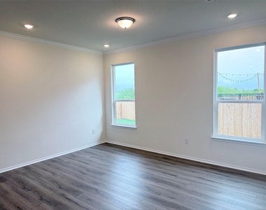 12901 Staywell Way - Photo Thumbnail 2