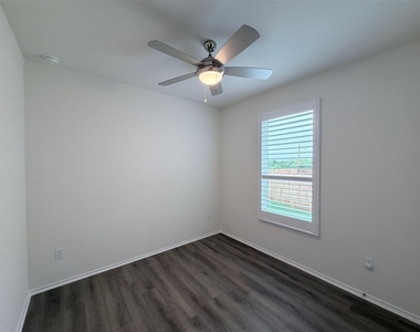 12901 Staywell Way - Photo Thumbnail 20