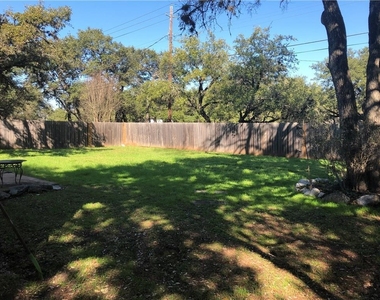 6211 Sunkist Ln - Photo Thumbnail 6