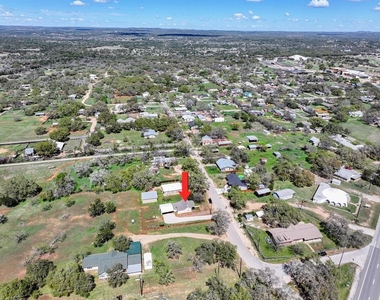 103 N Avenue Q Ave - Photo Thumbnail 21